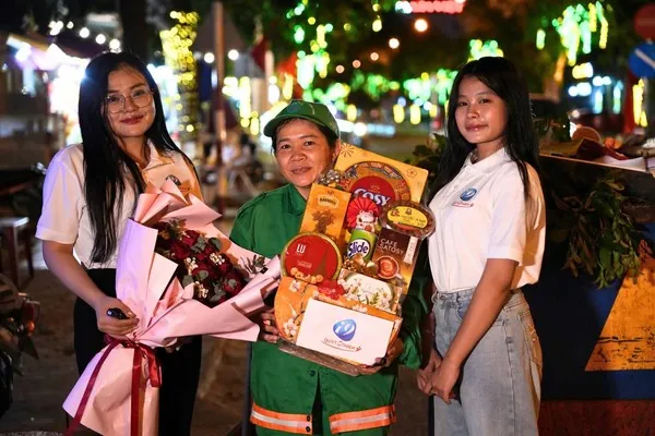 Hình ảnh giao diện chat trực tuyến của nohu28 với tốc độ phản hồi nhanh